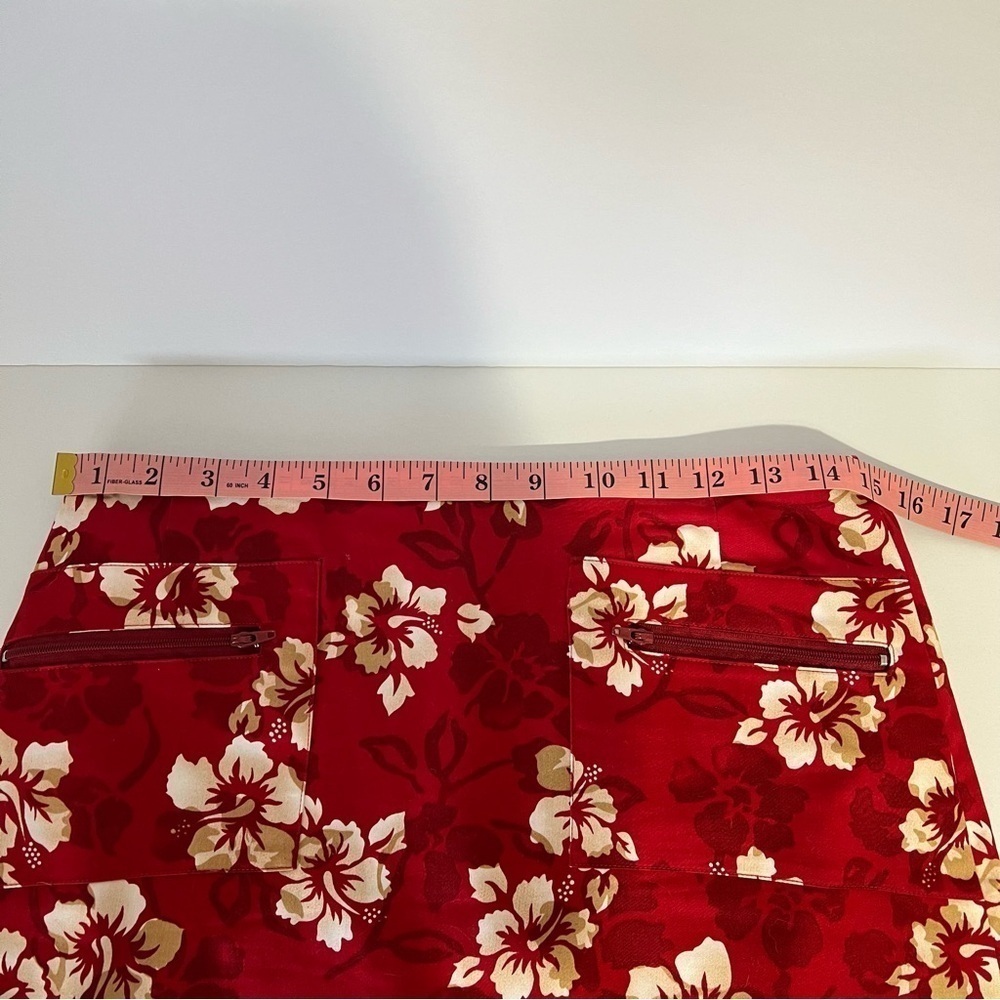 red floral skort with 2 zip front pockets by Paraphrase size 6. EUC - Picture 8 of 9